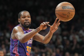 包含杜兰特赛事官方发布战术调整新规，中国队争议不断！的词条-365游戏平台官网